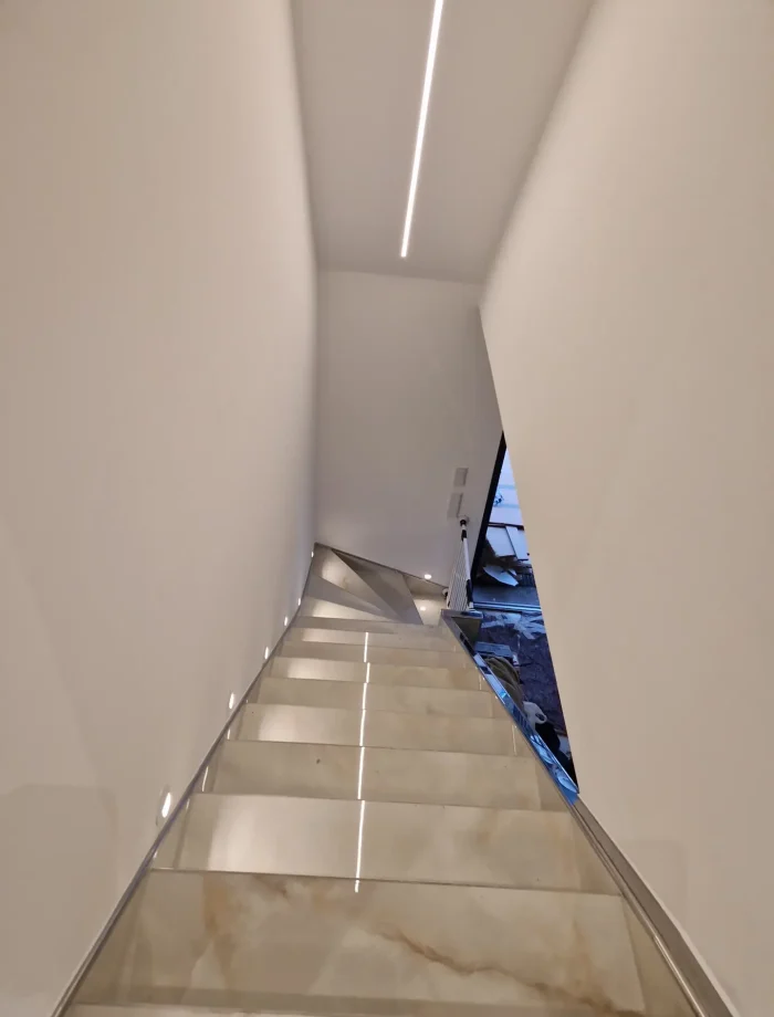 Treppe Keller Nachher