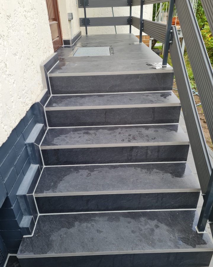 Hauseingang Nachher 2